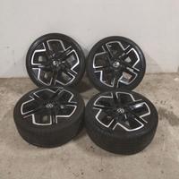 Cerchi e gomme golf 8,5 r Line 225/40/18