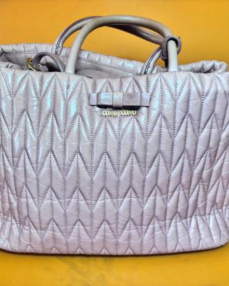 Borsa Miu Miu Matelassè in Pelle