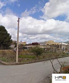 Terreno edificabile con magazzino Buseto Palizzolo