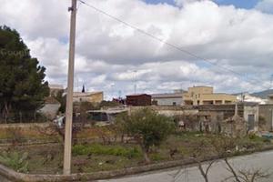 Terreno edificabile con magazzino Buseto Palizzolo