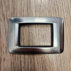 Placca Eikon Round 20683.91 Natural Spazzolato