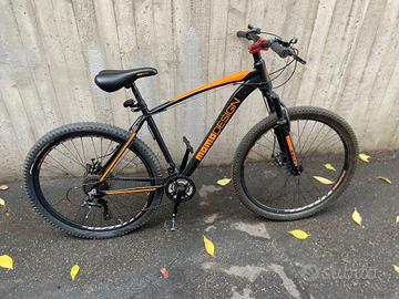 Mountain bike MOMO DESIGN