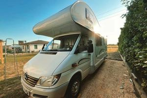 Mercede 316 6 posti viaggio e letto