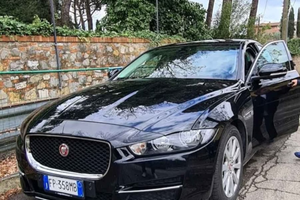 Jaguar XE