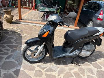Scuter 125cc 4 tempi