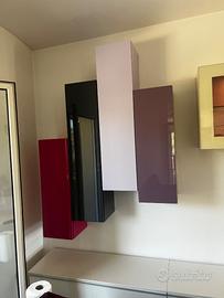 Composizione Pensili lucidi multicolore