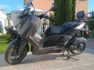 scooter Yamaha xmax 125 garanzia fino al 2031