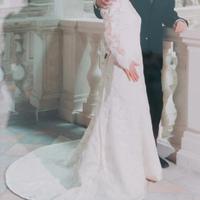 Abito da sposa tutto in pizzo Chantilly e Macramè 