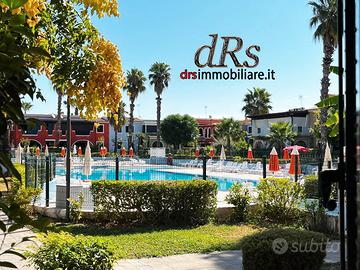 Borgo San Basilio. Ginestre. Piano terra