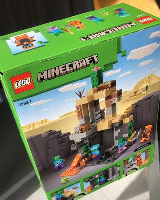 Lego Minecraft zombie dungeon