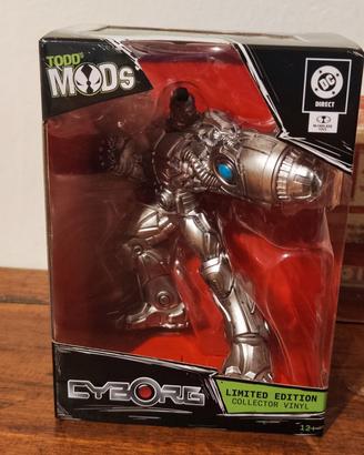 Cyborg vinyl figure McFarlane Toys 10 cm