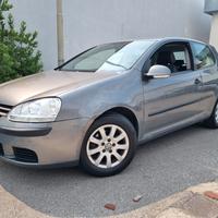 Volkswagen Golf 2.0 16V TDI 3p. Comfortline