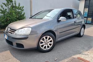 Volkswagen Golf 2.0 16V TDI 3p. Comfortline