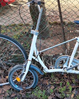 SOLO IN BLOCCO 3 BICI DA SISTEMARE 
