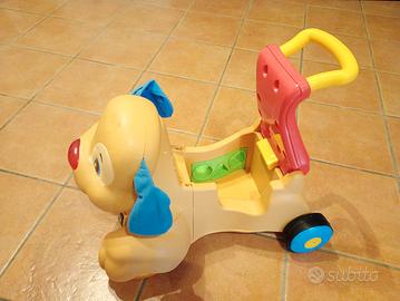 Cagnolino primi passi cavalcabile