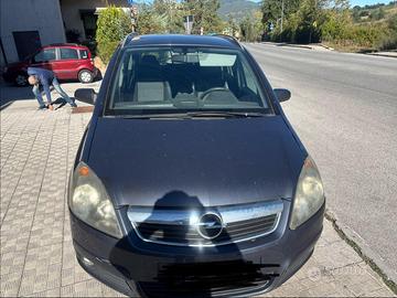 Opel Zafira 2006 1.9 TDI - 2a serie