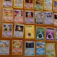 42 Carte Pokemon