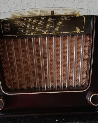 Radio d epoca Philips in bachelite 