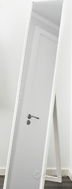 Specchio da Terra Bianco 30×150- Stile ed Eleganza
