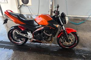 Suzuki GSR 600