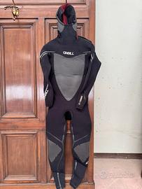 Muta con cappuccio Oneill