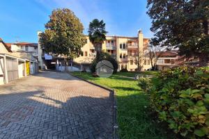 4 LOCALI A STRAMBINO