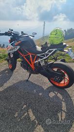 KTM 1290 super duke  2019 