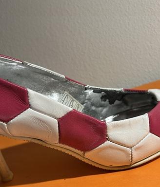 Scarpe usate donna decoltè a punta con tacco medio
