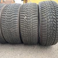 4 gomme invernali 215/50 R18