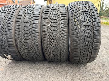 4 gomme invernali 215/50 R18