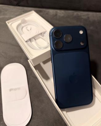 IPhone 17 pro 256 gb midnight blue