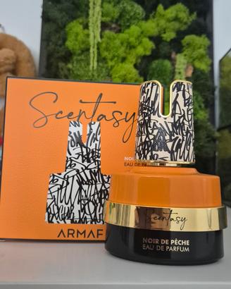 Profumo Noir de Peche Armaf