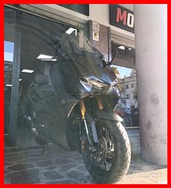 Yamaha tmax 560 tech +garanzia+rate+permute+casco+