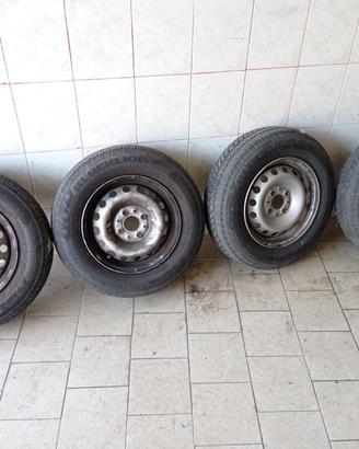 Gomme invernali su cerchio 13