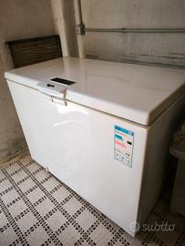 Congelatore Whirlpool WHE31352