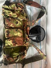 Tuta mimetica combattimento