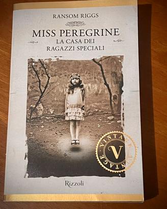 Libro Mrs. Peregrine e la casa dei ragazzi special