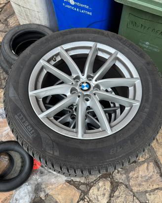 Due treni di Gomme e cerchi bmw x5 - nuove