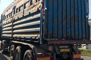 Semirimorchio cassone ribaltabile Cardi