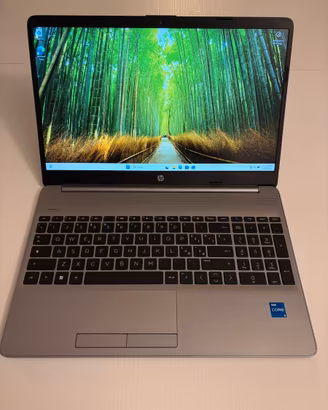 Notebook HP 250G8 15,6" i5-1135G7 16GB 512GB SSD