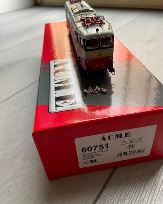 ACME 60751 E656 026 Blu/grigio, bandiere.