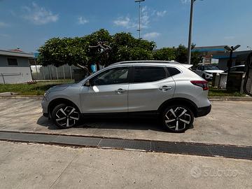 Nissan Qashqai J11 - TEKNA