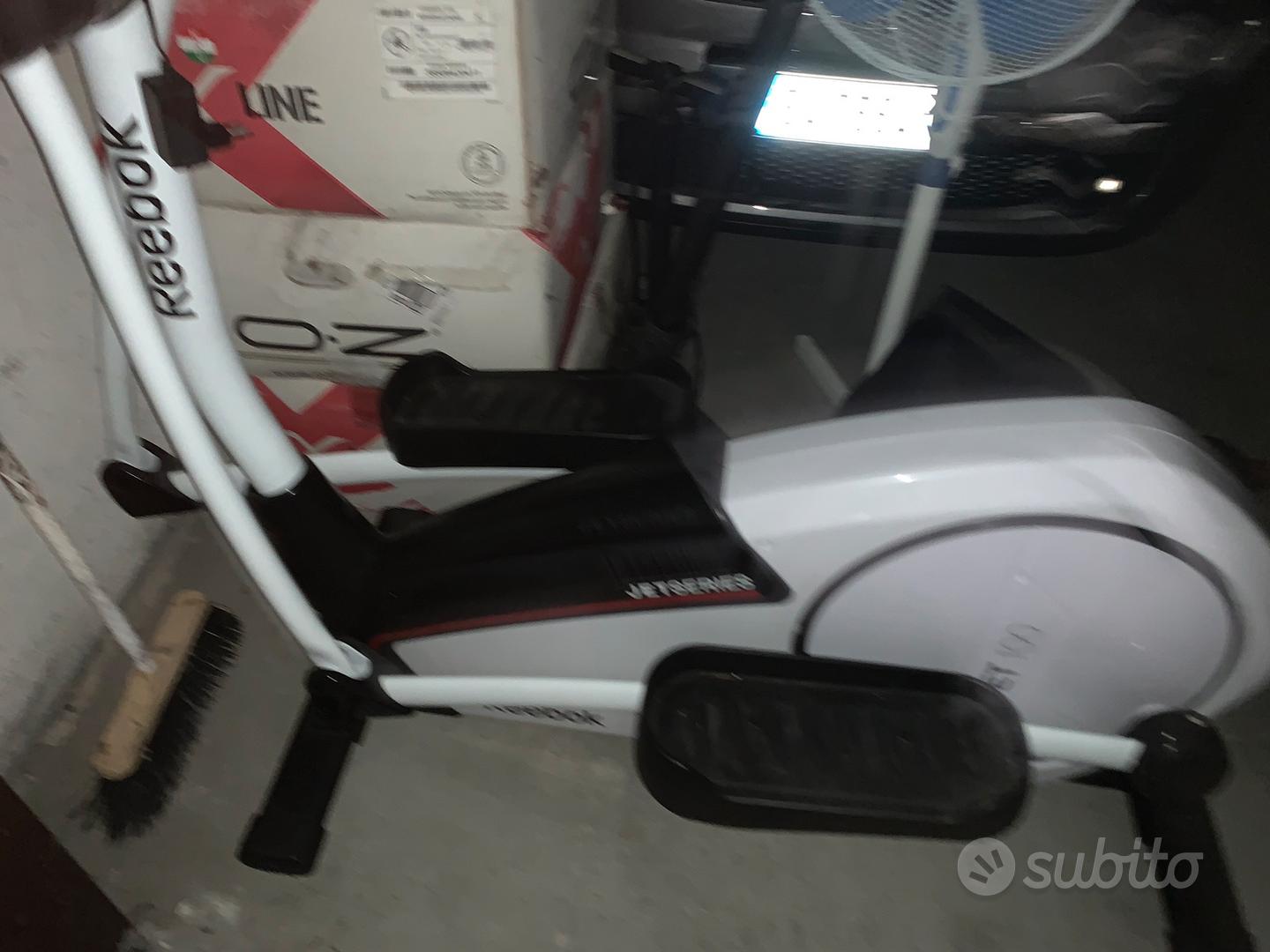 Reebok jet 100 cross best sale trainer argos