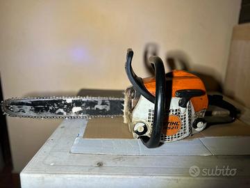 motosega Stihl 211