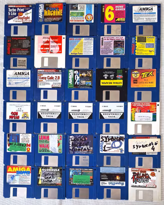 NN.30 FLOPPY DISK DS DD AMIGA 500 ORIGINALI LOTTO
