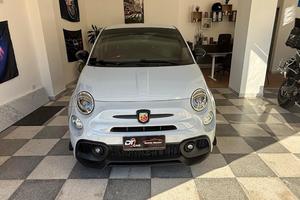 Abarth 500 1.4 Turbo T-Jet 140 CV