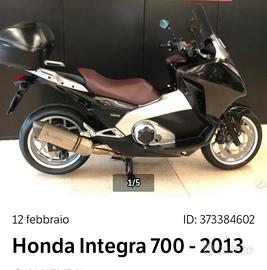 Honda integra 700
