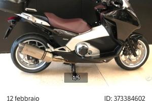 Honda integra 700