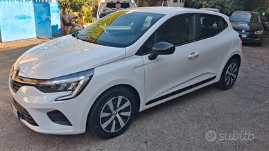 Renault Clio TCe 90 CV 5 porte Techno
