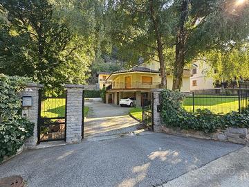 Villa Plurifamiliare